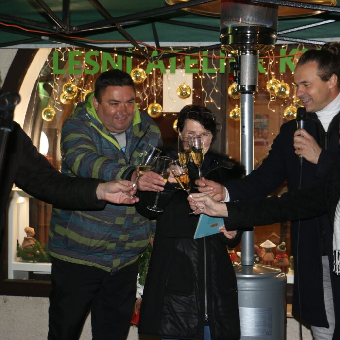 489787804_9922146481169507_300716731334369689_n